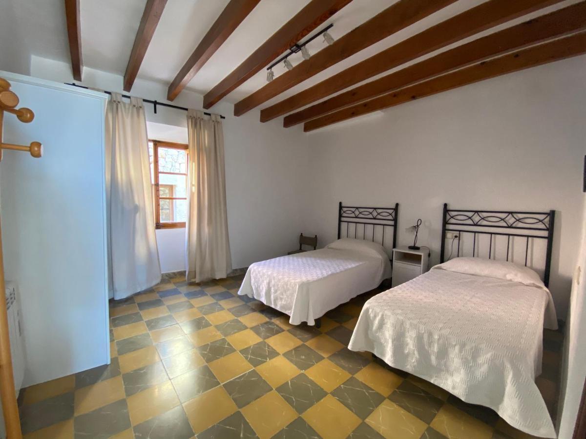 Casa Nuria, En El Centro, Al Lado De La Escalinata Del Calvario Para 6 Personas Pollença Kültér fotó