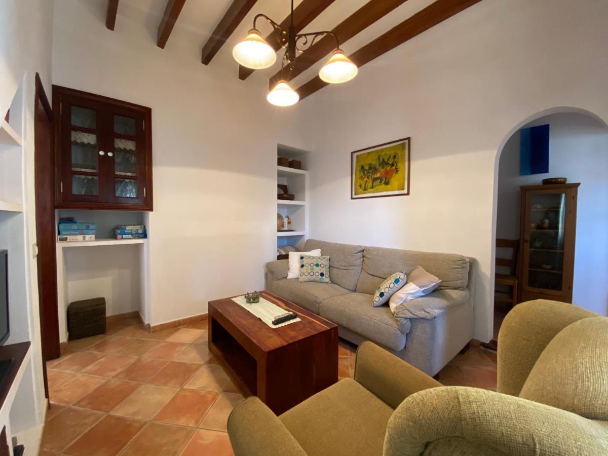 Casa Nuria, En El Centro, Al Lado De La Escalinata Del Calvario Para 6 Personas Pollença Kültér fotó